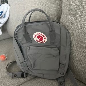 Fjallraven kanken backpack